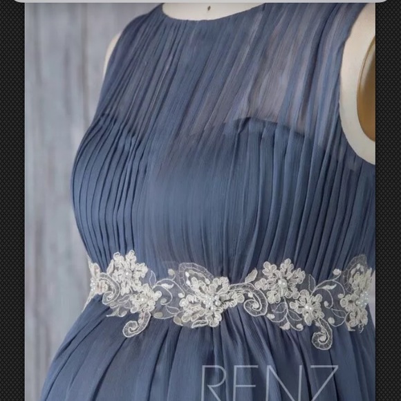 Maternity Formal Dress - Picture 5 of 6